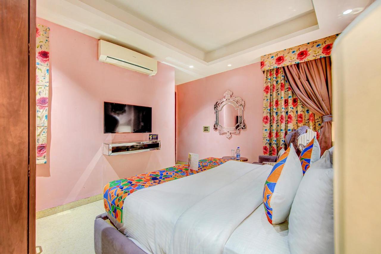 Fabhotel Cotts Villa Vasant Kunj Nueva Delhi Exterior foto